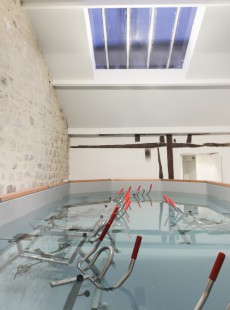 mincir-en-pedalant-avec-l-aquabike