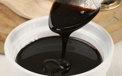 La mélasse moins calorique que le sucre blanc