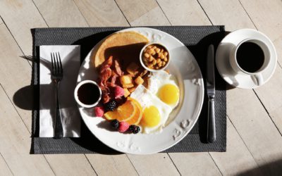 Petit-déjeuner : ce qu’il faut manger pour être de bonne humeur
