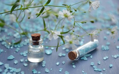 5 Astuces pour Utiliser l’Huile Essentielle pour une Peau Parfaite